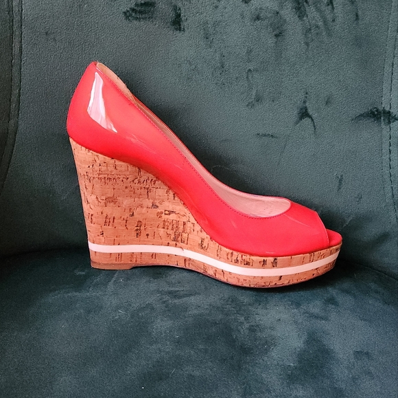 PRADA Pink Patent Leather Peep-Toe Cork Wedges 7 - Picture 5 of 9